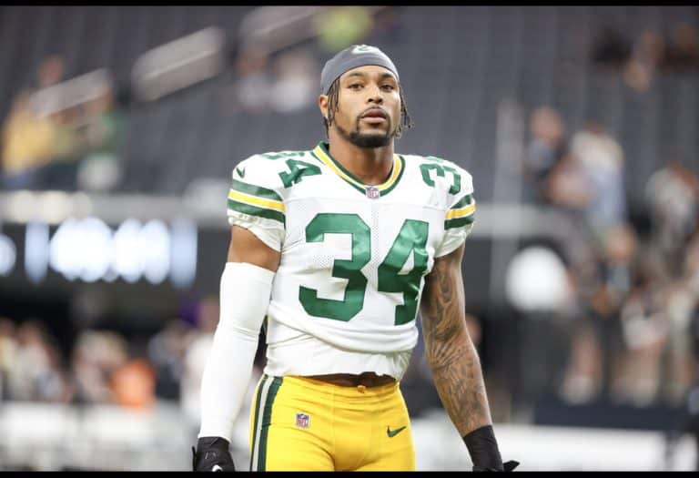 Jonathan Owens Net Worth