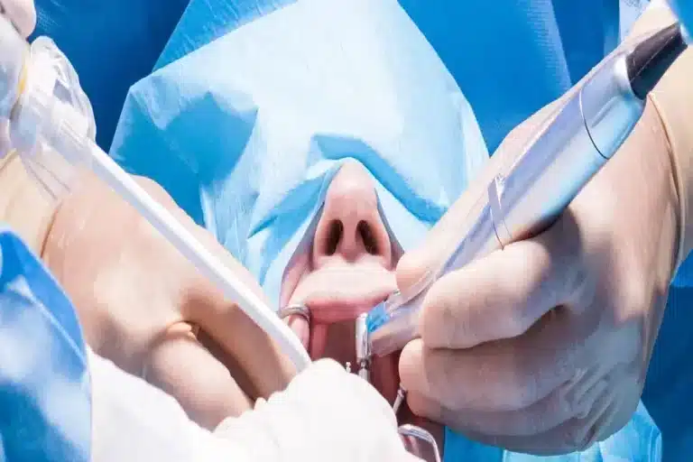 Sharpen Your Skills: How Online Implant Courses Elevate Your Clinical Practice Sharpen Your Skills How Online Implant Courses Elevate Your Clinical Practice