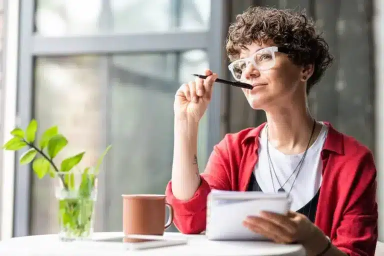How Business Mindset and Lifestyle Habits Make Wealthy People Different Business Mindset